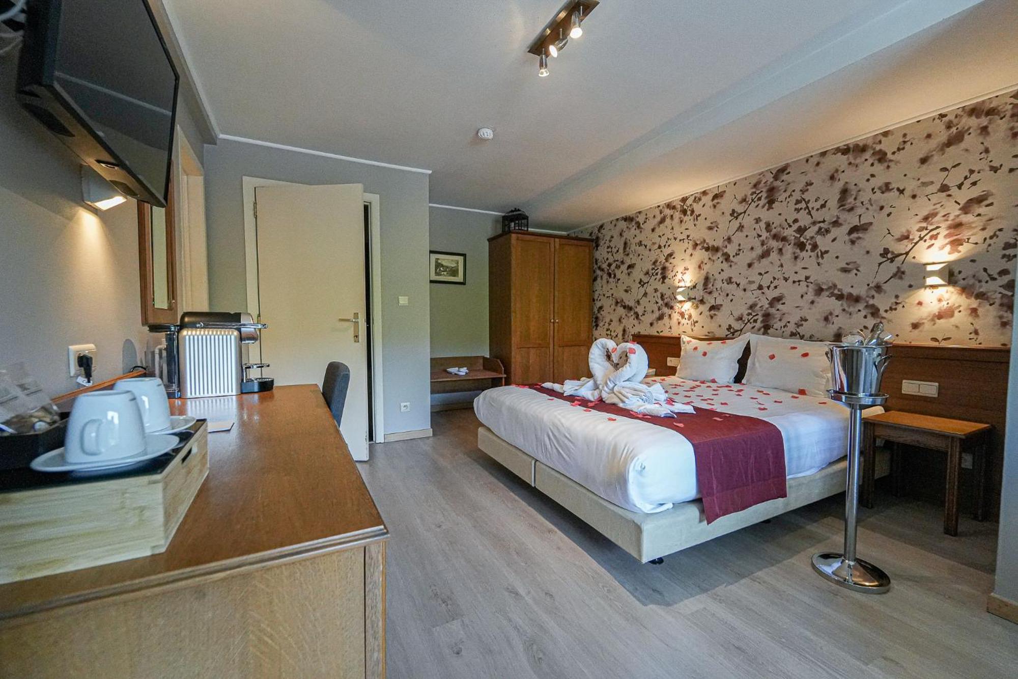 Hotel Panorama Bouillon Eksteriør bilde